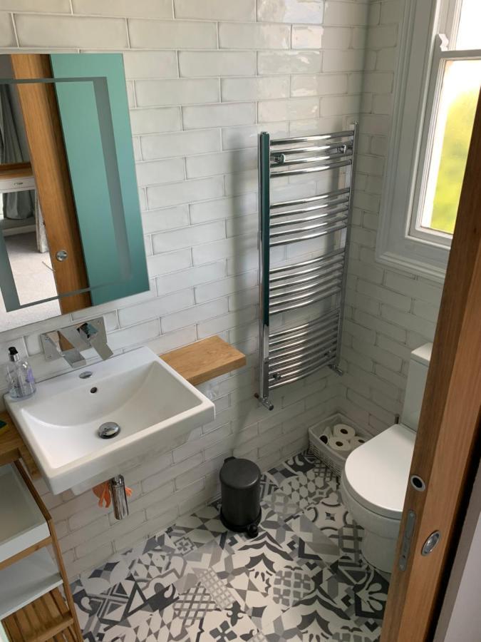 3, Glenthorne House, Apartment