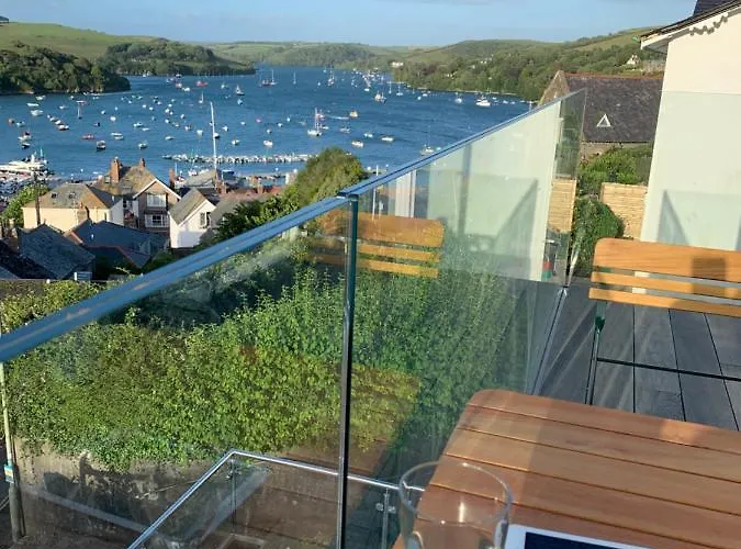 3, Glenthorne House, Salcombe